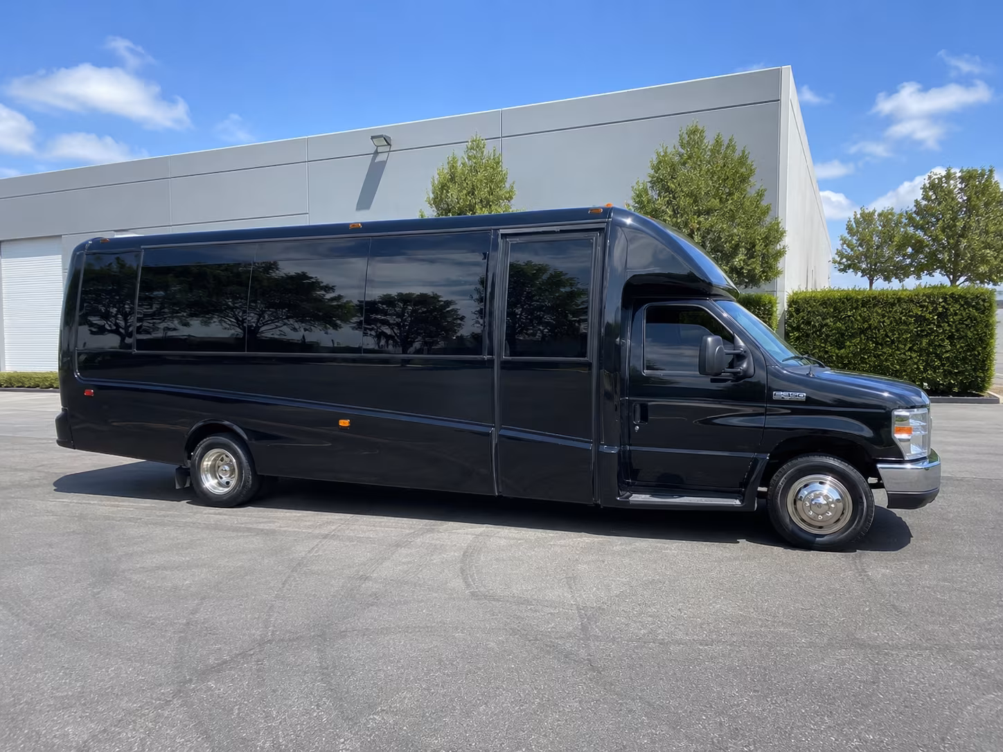 Hampton Homecoming & Prom Party Bus Rentals