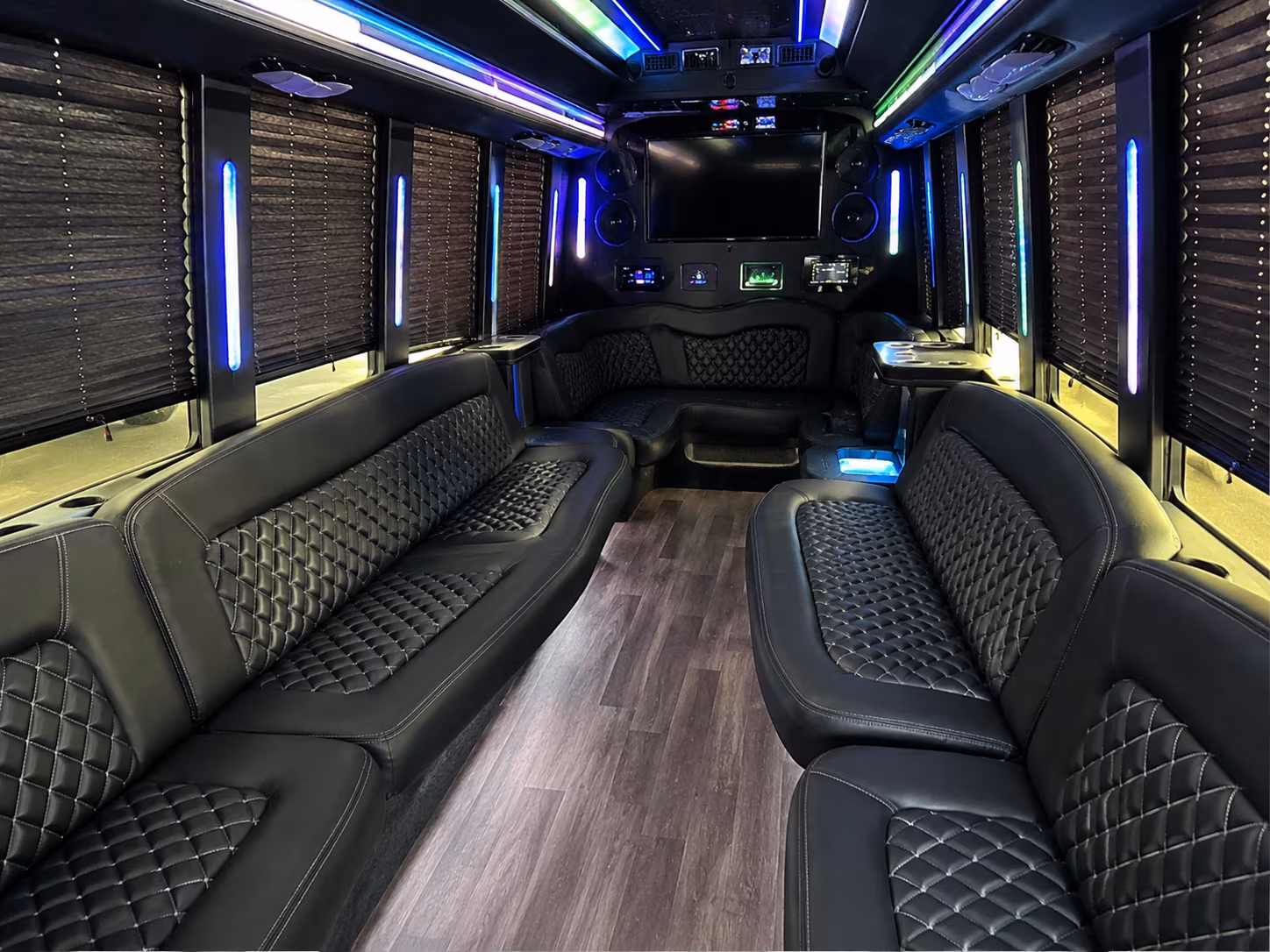 Lynchburg Homecoming & Prom Party Bus Rentals