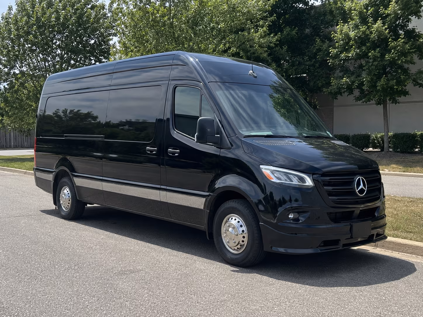 Norfolk Airport Shuttle & Transportation party bus exterior