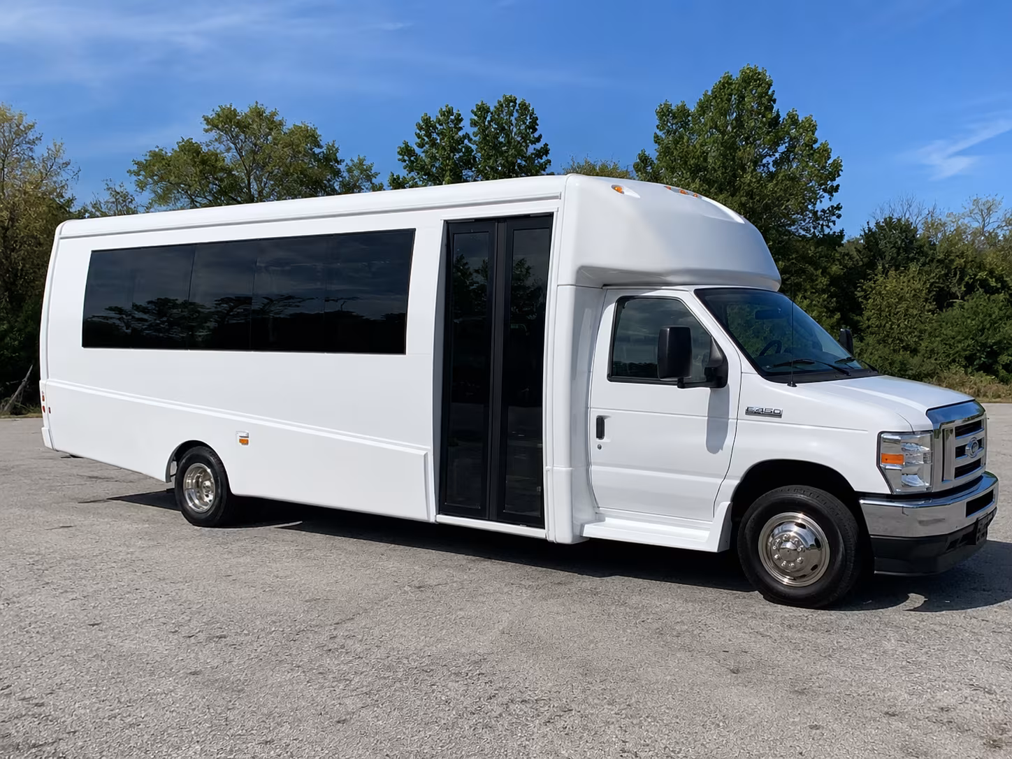 Norfolk Birthday, Sweet 16, & Quinceañera Party Bus Rentals