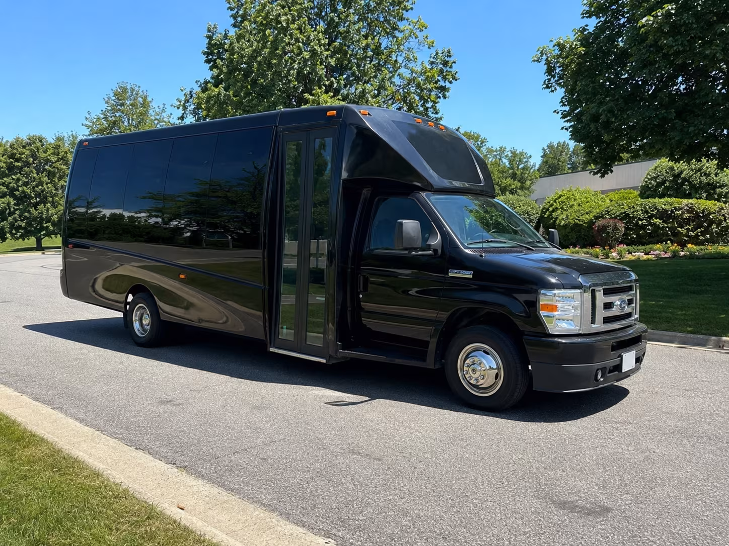 Norfolk Prom & Homecoming Transportation party bus exterior
