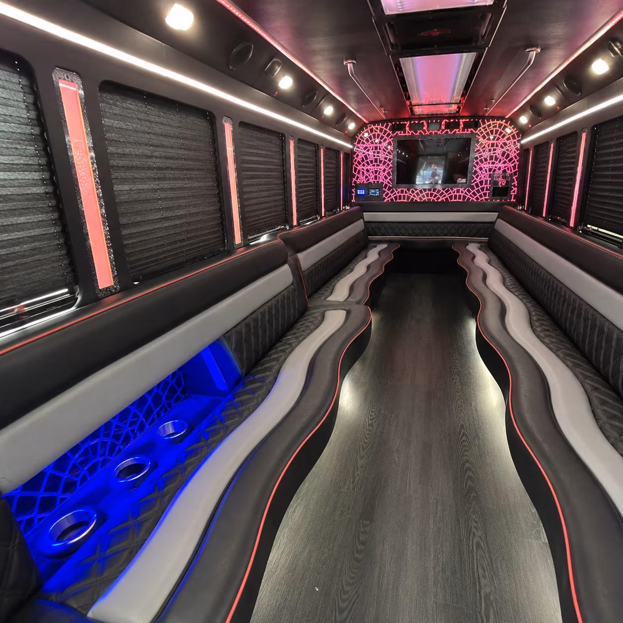 Richmond Homecoming & Prom Party Bus Rentals