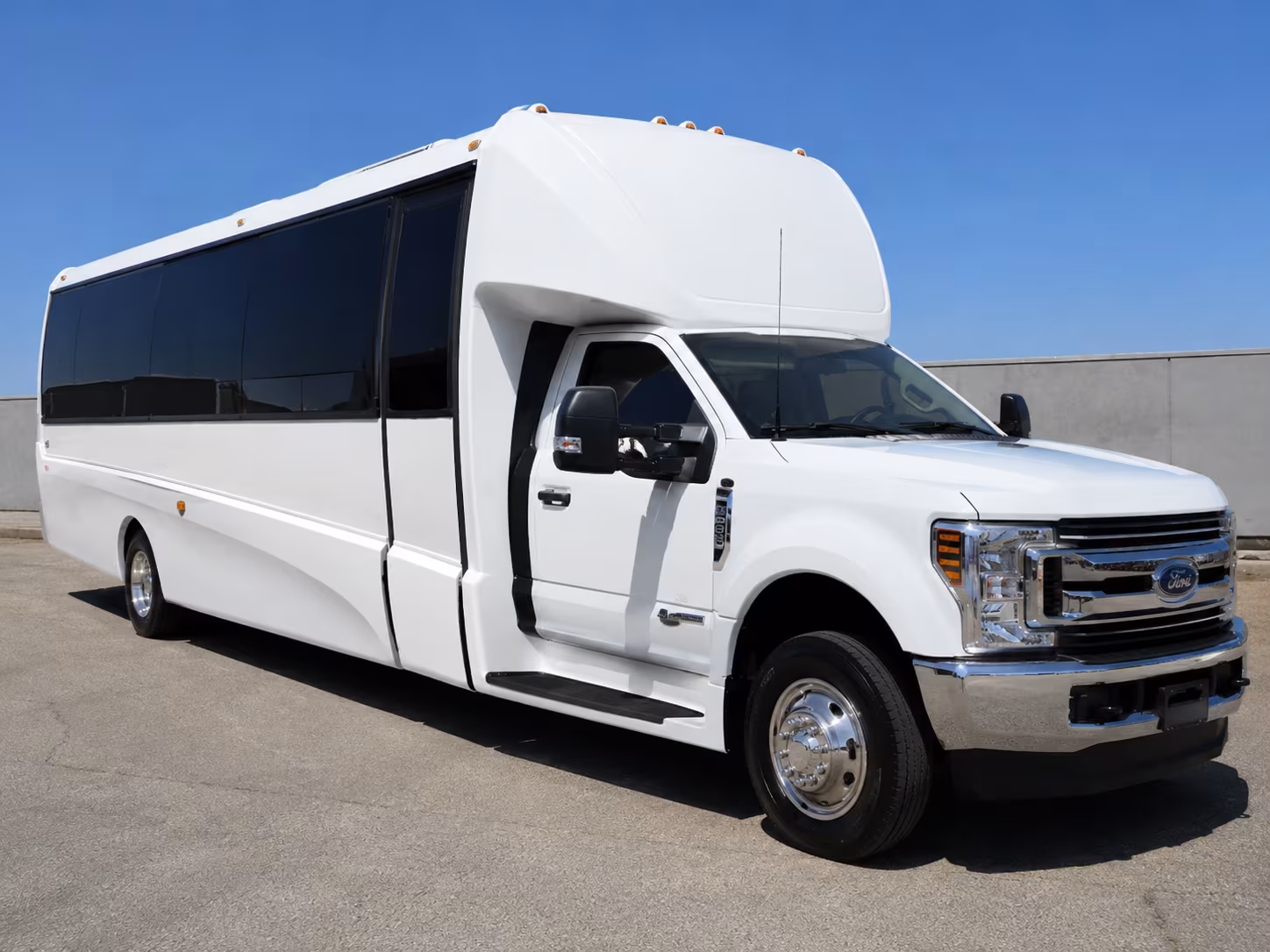 Suffolk Wedding Transportation & Shuttle Service